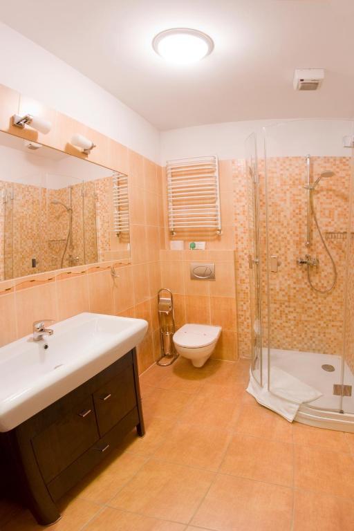 Hotel Stara Szmergielnia Bielsko-Biała Rum bild